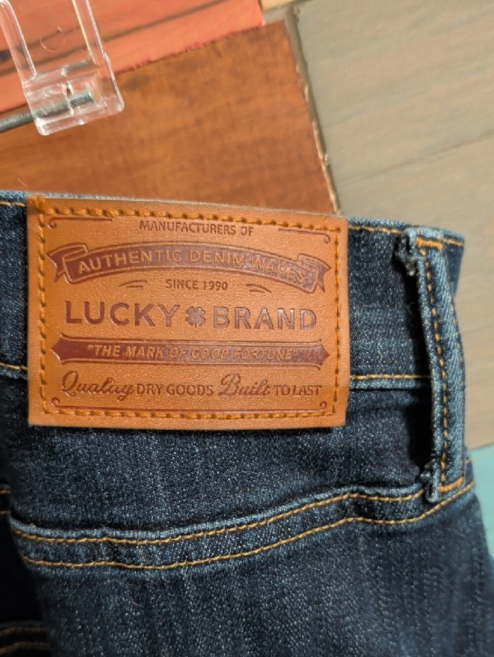 Lucky Brand Slim Men's Jeans in Dark Indigo Wash - Picture 3 of 4